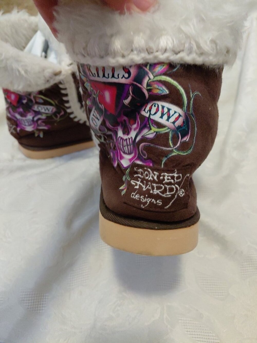 Ed Hardy Vintage Y2K Moccasin Boots Faux Suede Faux Fur Brown White Womens Size - Picture 6 of 10